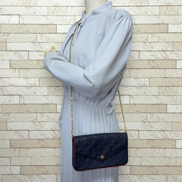 LOUIS VUITTON Navy Monogram Shoulder Bag - Picture 2 of 8